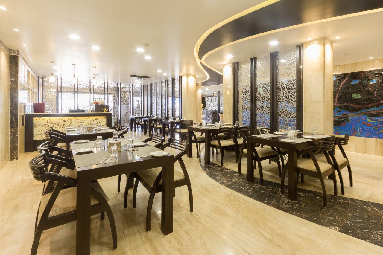 โณรแรมเซาเทิร์น เรซิเดนซี Hotel Kelambakkam ภายนอก รูปภาพ