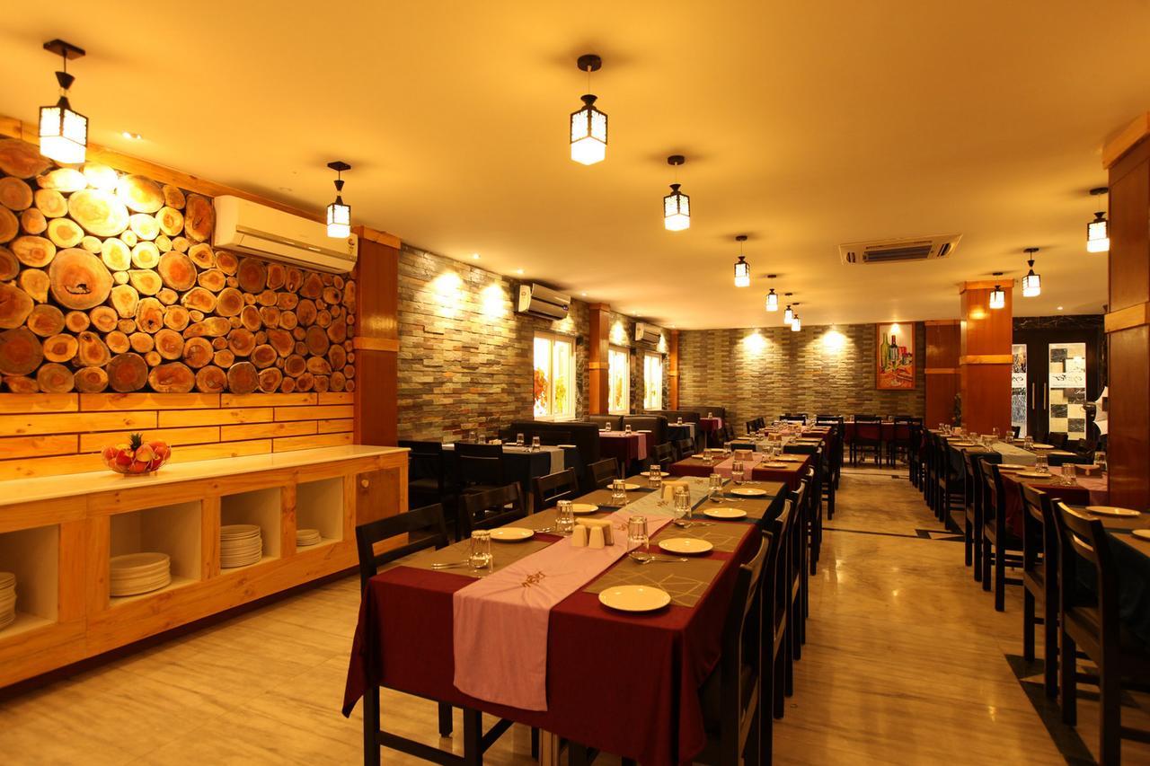 โณรแรมเซาเทิร์น เรซิเดนซี Hotel Kelambakkam ภายนอก รูปภาพ