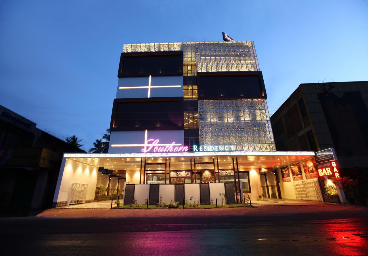 โณรแรมเซาเทิร์น เรซิเดนซี Hotel Kelambakkam ภายนอก รูปภาพ